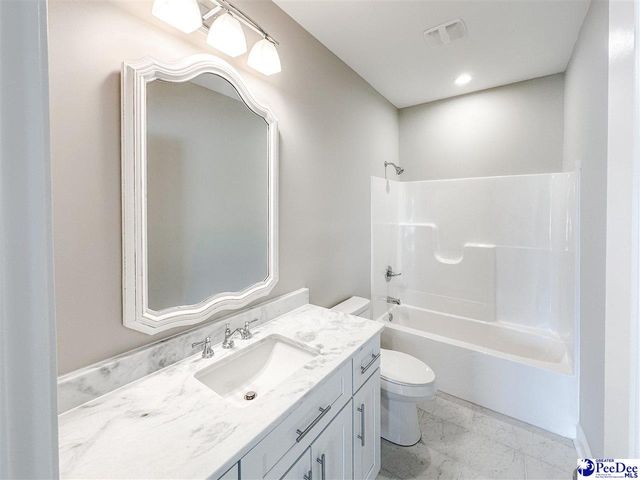 3020 Weatherstone Ln, Florence, SC 29501