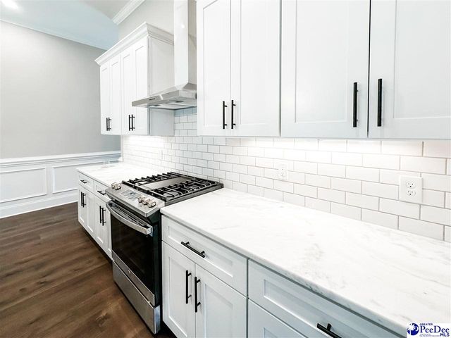 3020 Weatherstone Ln, Florence, SC 29501