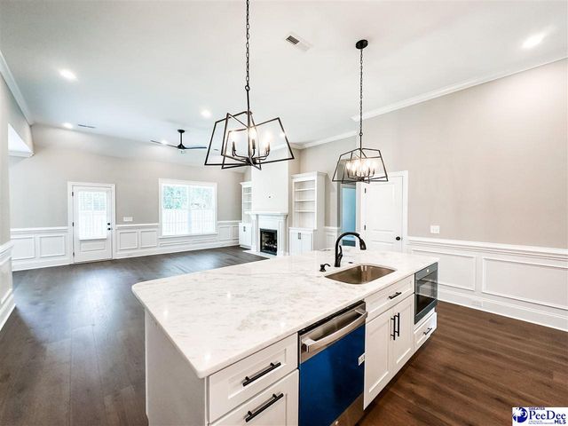 3020 Weatherstone Ln, Florence, SC 29501