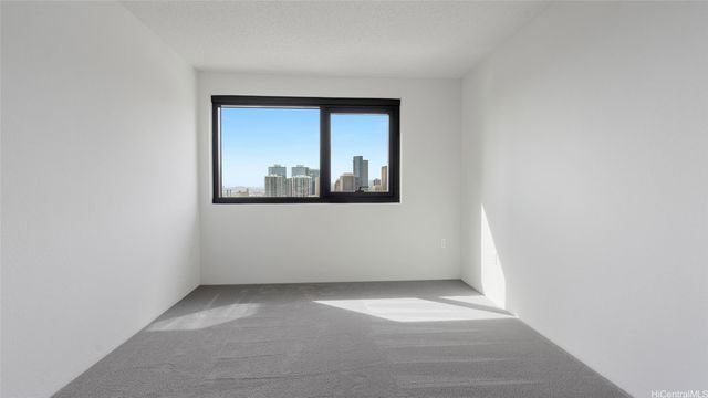 615 Keawe Street 2005, Honolulu, HI 96850