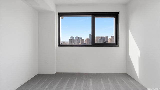 615 Keawe Street 2005, Honolulu, HI 96850