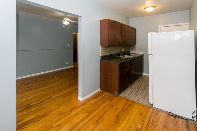 4515 N Malden Street 3C, Chicago, IL 60640