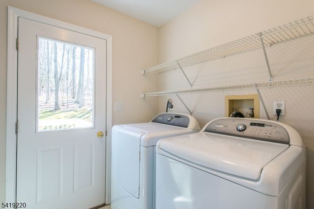 43 WILKESHIRE BLVD, Randolph Twp., NJ 07869