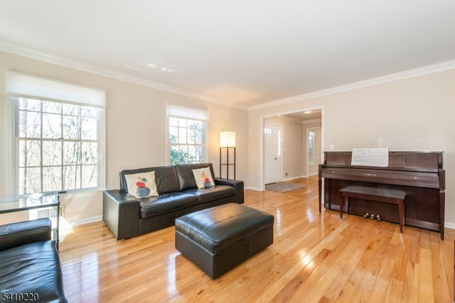 43 WILKESHIRE BLVD, Randolph Twp., NJ 07869