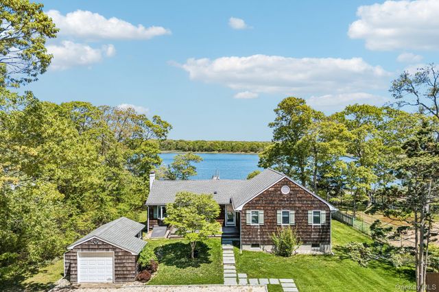 580 Broadwaters Road, Cutchogue, NY 11935