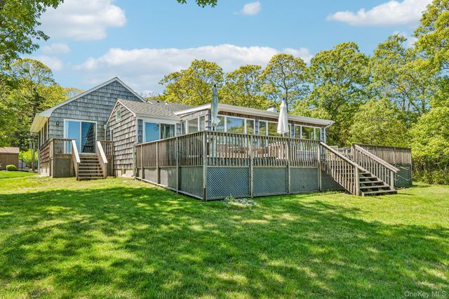 580 Broadwaters Road, Cutchogue, NY 11935