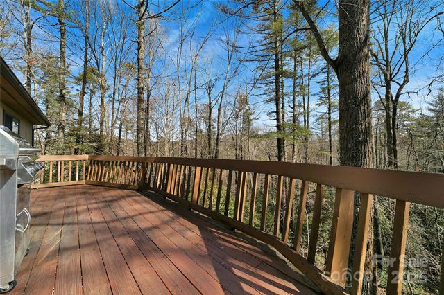 177 Walelu Court, Brevard, NC 28712