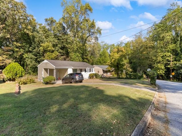 3751 Amber NW Road, Atlanta, GA 30331