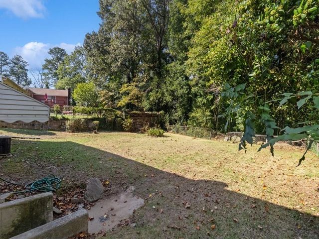 3751 Amber NW Road, Atlanta, GA 30331