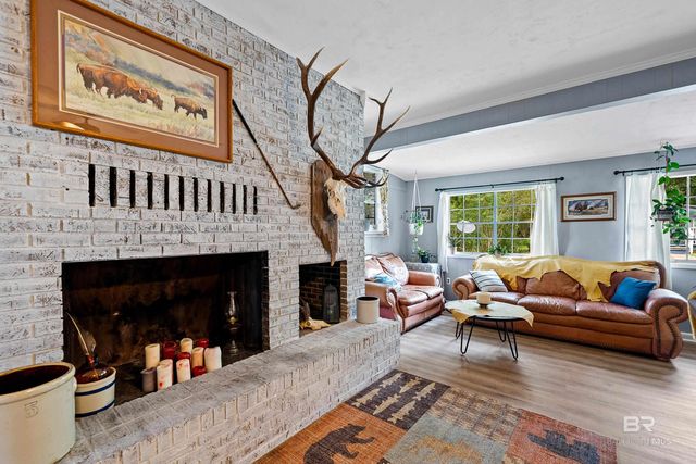 25223 Old Foley Road, Elberta, AL 36530