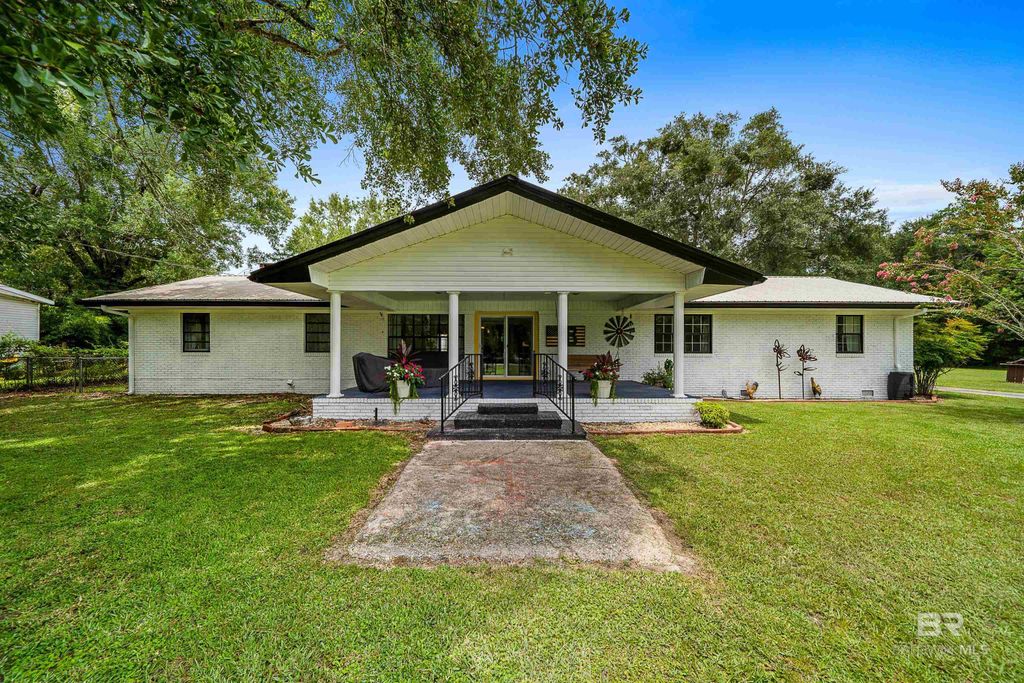 25223 Old Foley Road, Elberta, AL 36530