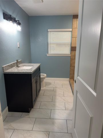 15917 De Zavalla Road, Channelview, TX 77530