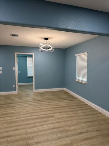 15917 De Zavalla Road, Channelview, TX 77530