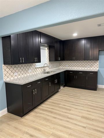 15917 De Zavalla Road, Channelview, TX 77530