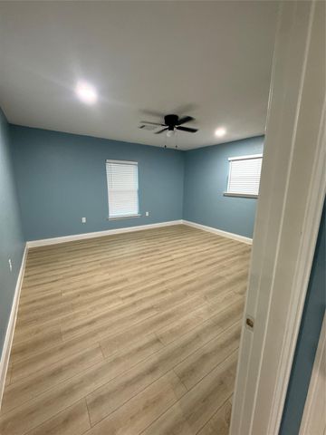 15917 De Zavalla Road, Channelview, TX 77530