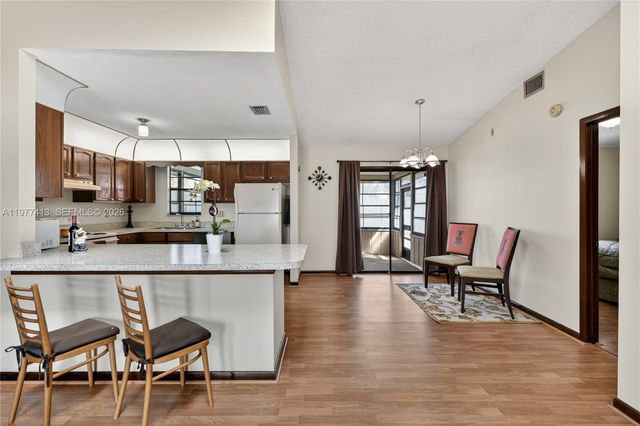 281 NE Greenbrier Ave, Port St. Lucie, FL 34983