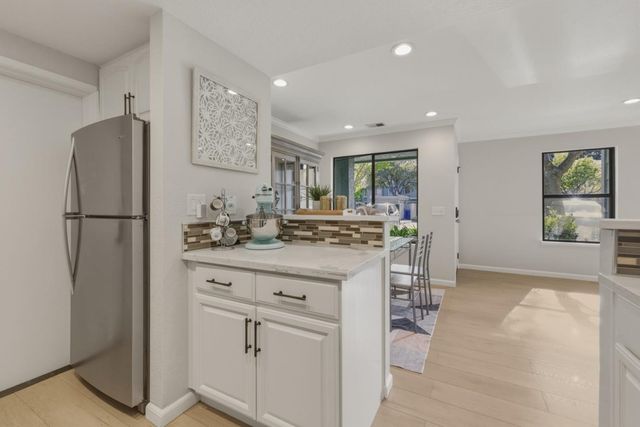 34598 Pueblo Terrace, Fremont, CA 94555
