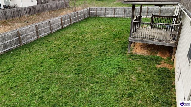 512 Concord Grape Way, Vine Grove, KY 40175