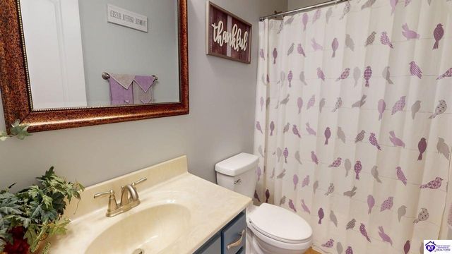 512 Concord Grape Way, Vine Grove, KY 40175