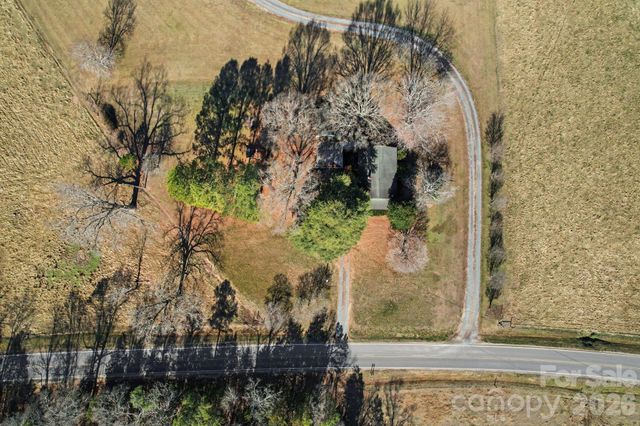 612 Old Dutch Road W, Indian Trail, NC 28079