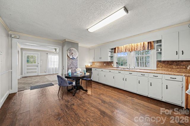 612 Old Dutch Road W, Indian Trail, NC 28079