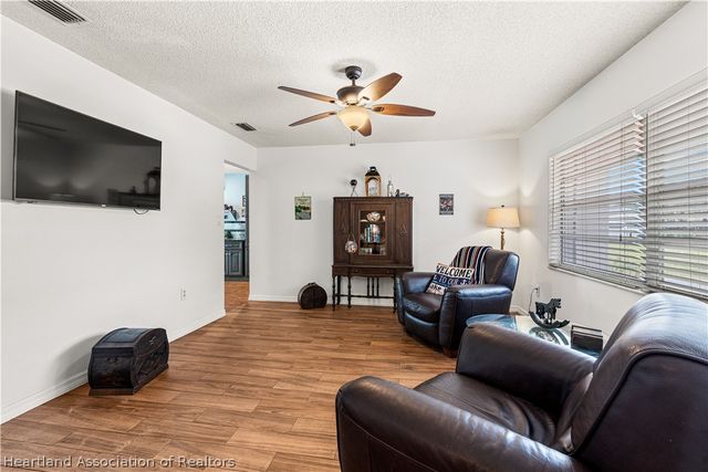 129 Forever Avenue, Lake Placid, FL 33852