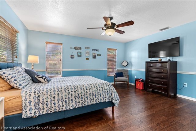 129 Forever Avenue, Lake Placid, FL 33852