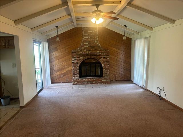7926 Ditzler Avenue, Raytown, MO 64138