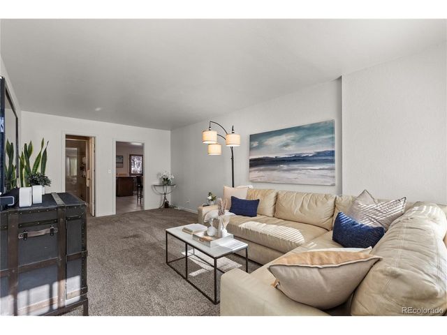 2301 Willow Creek Dr, Golden, CO 80401