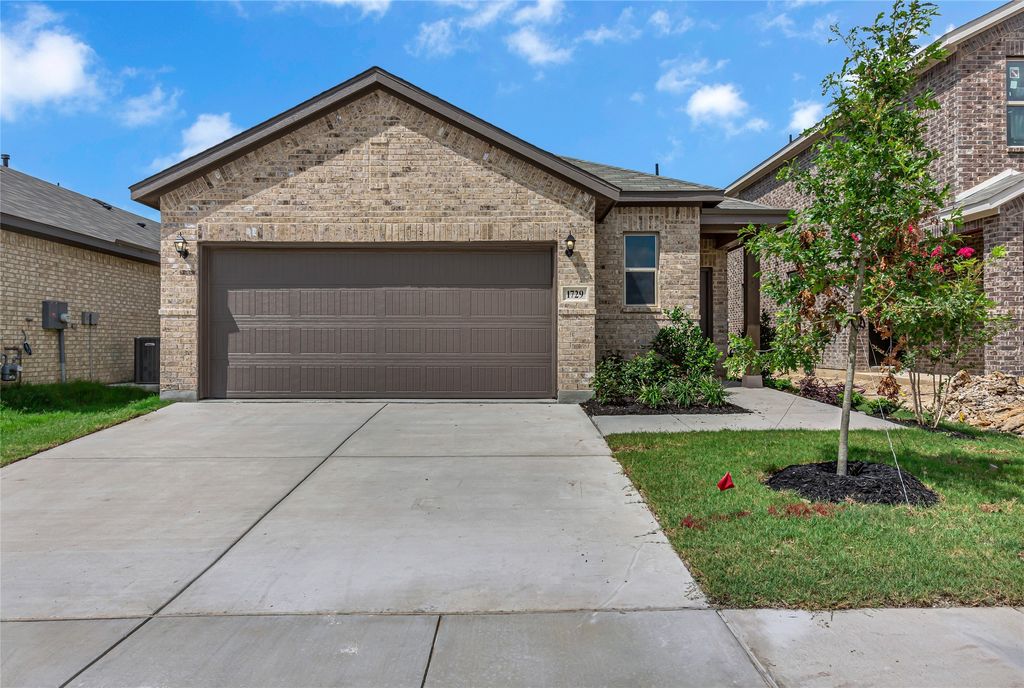 1729 Hazer Lane, Mesquite, TX 75149