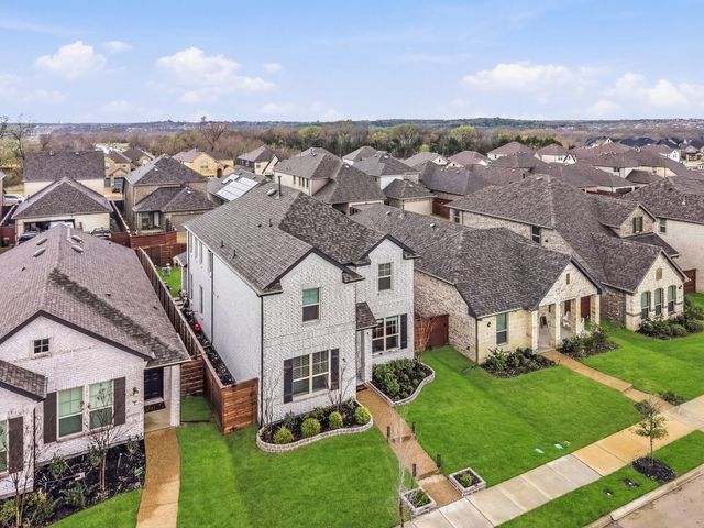 1908 Twisted Tree Lane, Mesquite, TX 75181