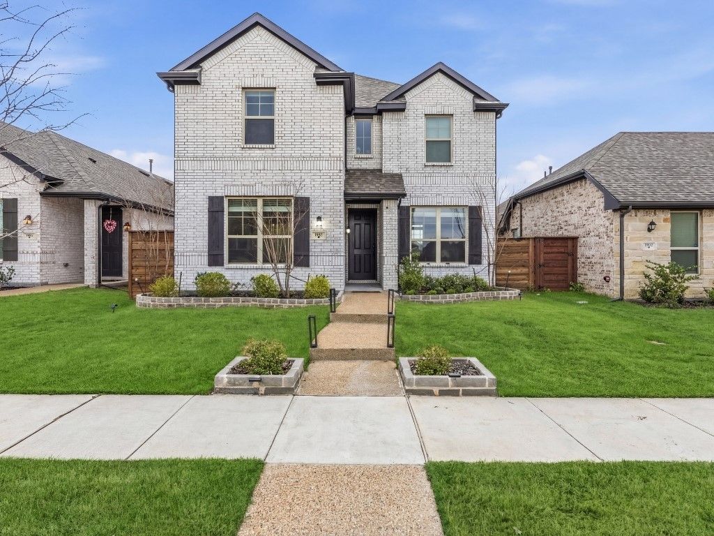 1908 Twisted Tree Lane, Mesquite, TX 75181