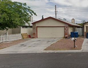 6824 Atrium Avenue, Las Vegas, NV 89108