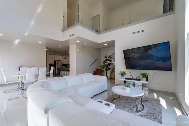 508 Cottonwood Avenue, Mcallen, TX 78501