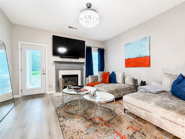 3166 Imperial Circle, Atlanta, GA 30311
