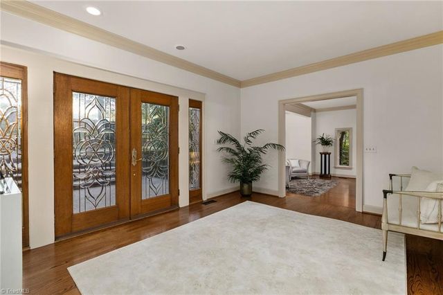 201 Cascade Drive, High Point, NC 27265