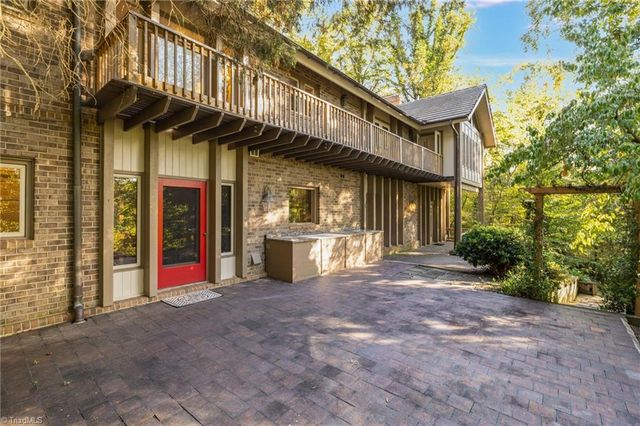 201 Cascade Drive, High Point, NC 27265