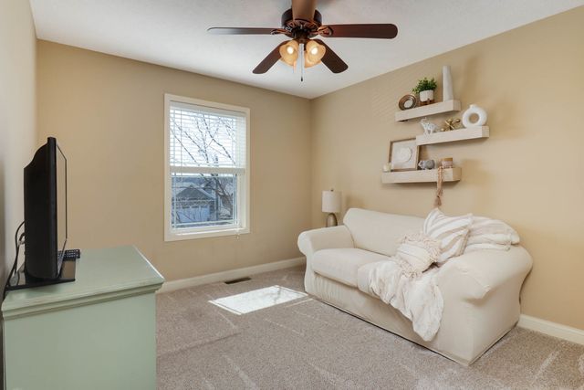 67 Dry Sage Circle, Bloomington, IL 61705