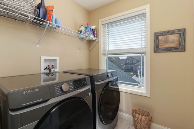 67 Dry Sage Circle, Bloomington, IL 61705