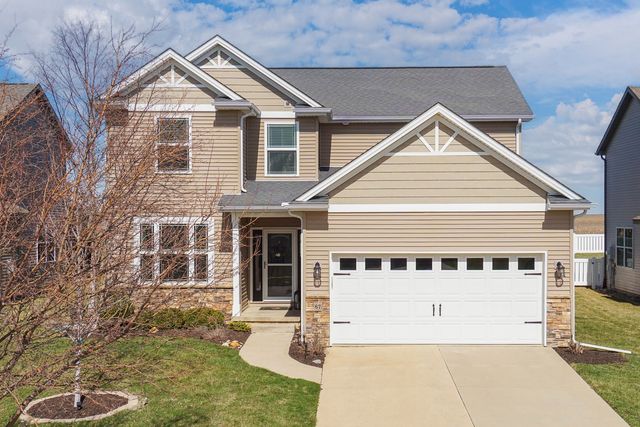 67 Dry Sage Circle, Bloomington, IL 61705