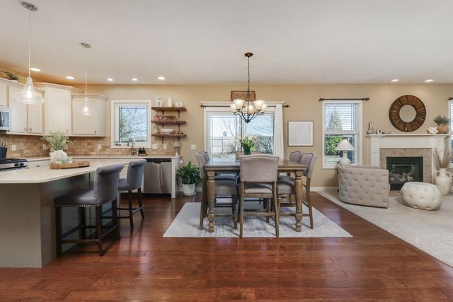 67 Dry Sage Circle, Bloomington, IL 61705