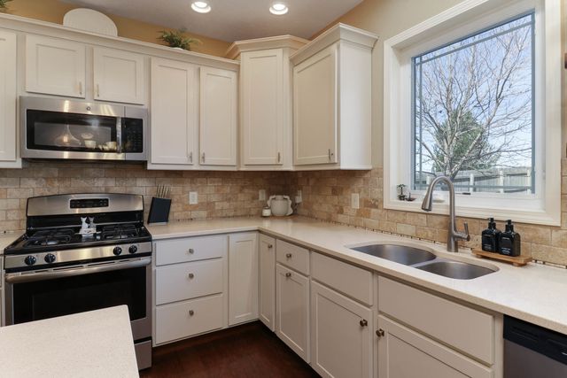 67 Dry Sage Circle, Bloomington, IL 61705