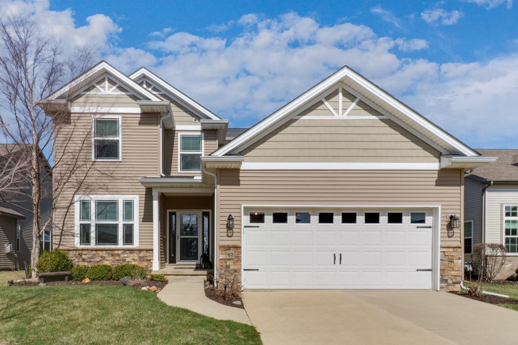 67 Dry Sage Circle, Bloomington, IL 61705