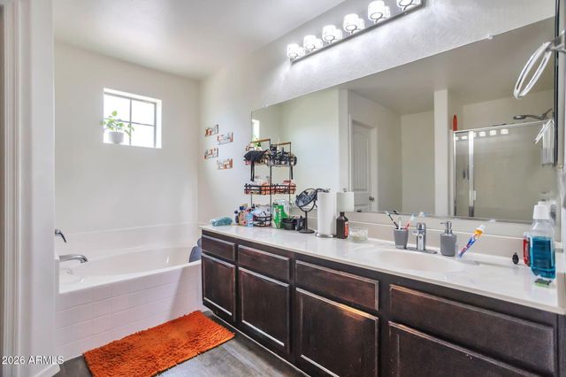 7204 S 48TH Drive, Laveen, AZ 85339