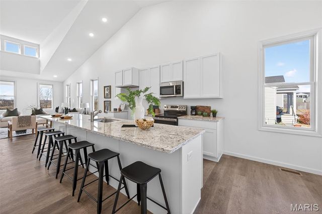 2998 Memphis Street, St Charles, MO 63301