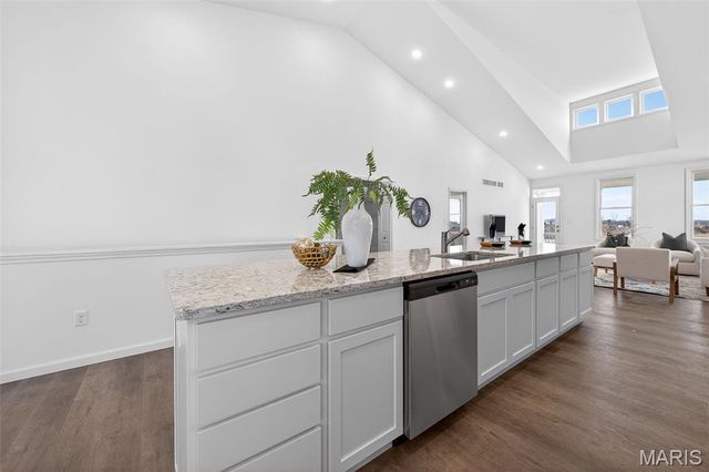 2998 Memphis Street, St Charles, MO 63301