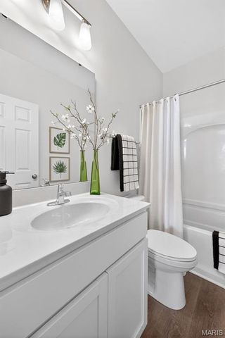 2998 Memphis Street, St Charles, MO 63301