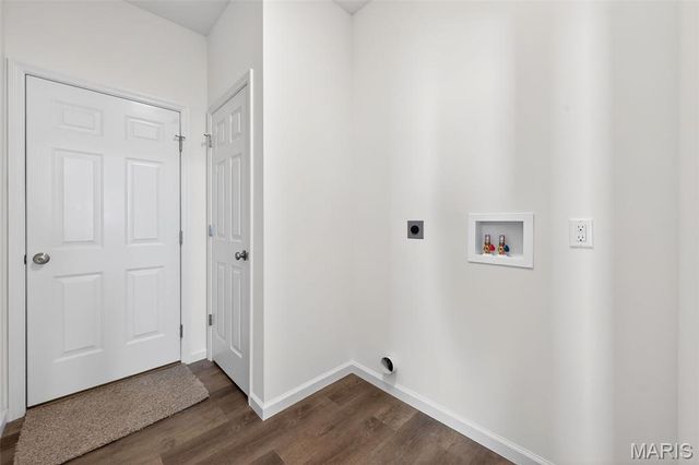 2998 Memphis Street, St Charles, MO 63301