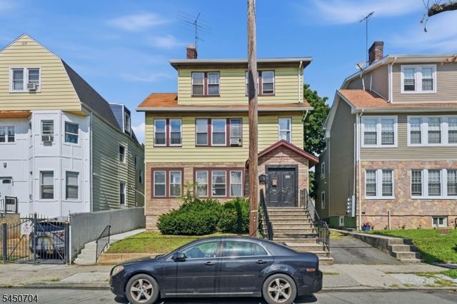 139 Isabella Ave, Newark City, NJ 07106