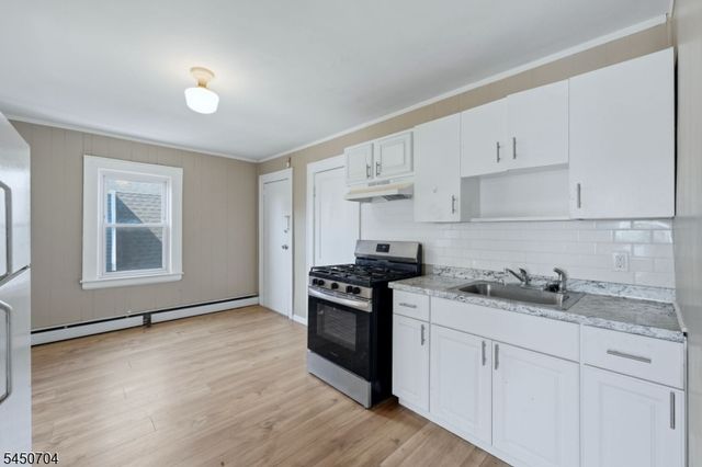 139 Isabella Ave, Newark City, NJ 07106